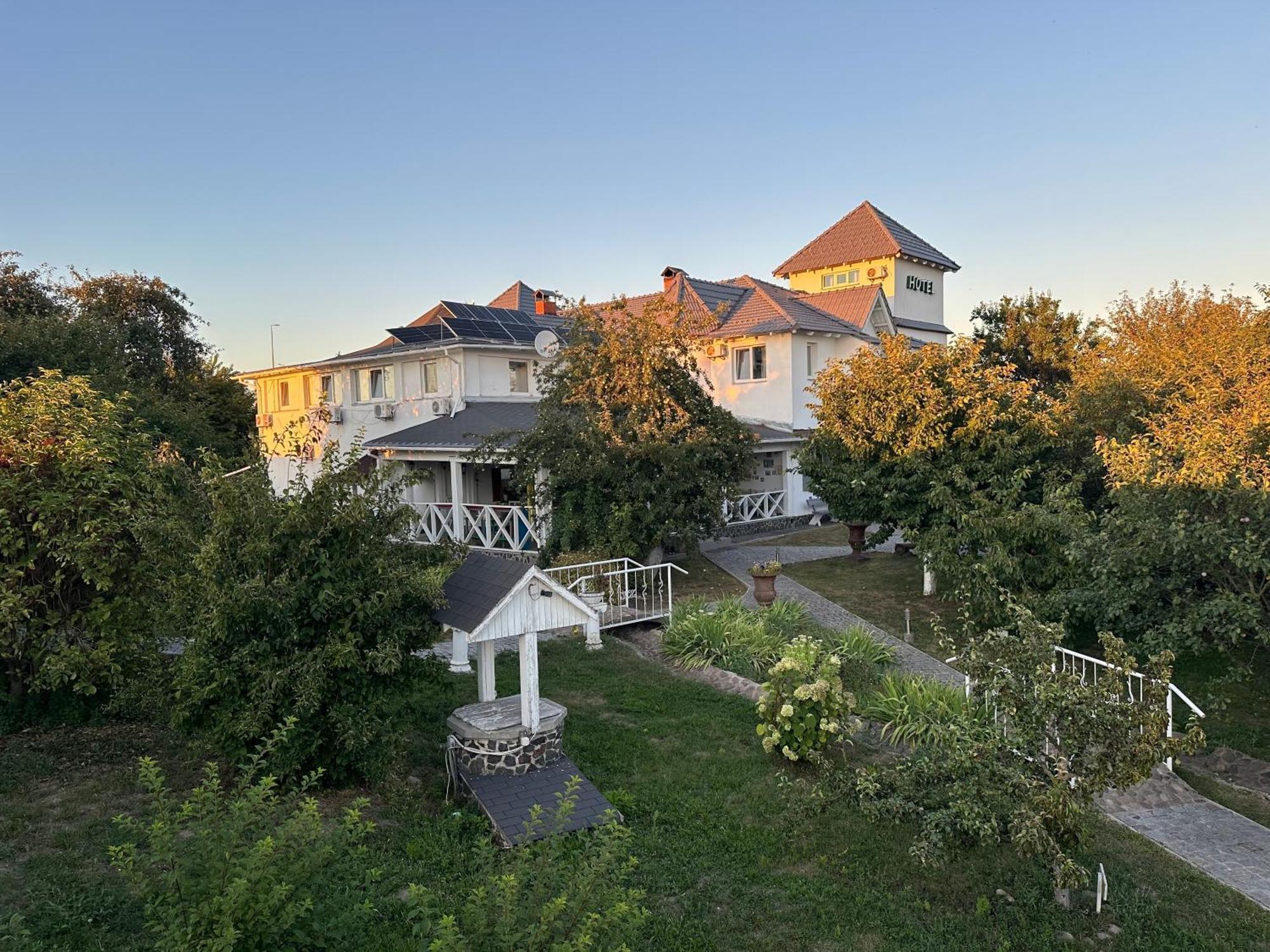 Maison Blanche Ecohousе Mytnitsa Экстерьер фото