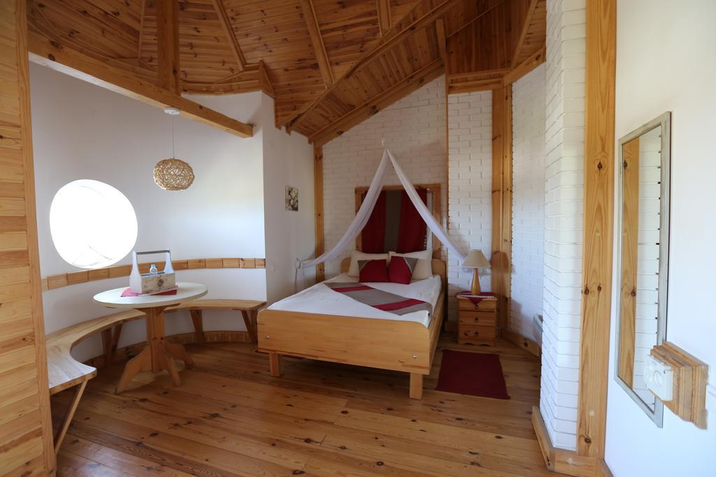 Maison Blanche Ecohousе Mytnitsa Экстерьер фото
